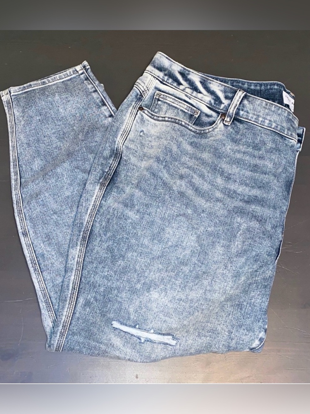 Lane Bryant Jeans 28 Plus NWT Body Icon Curvy High Rise Distressed Acid Wash